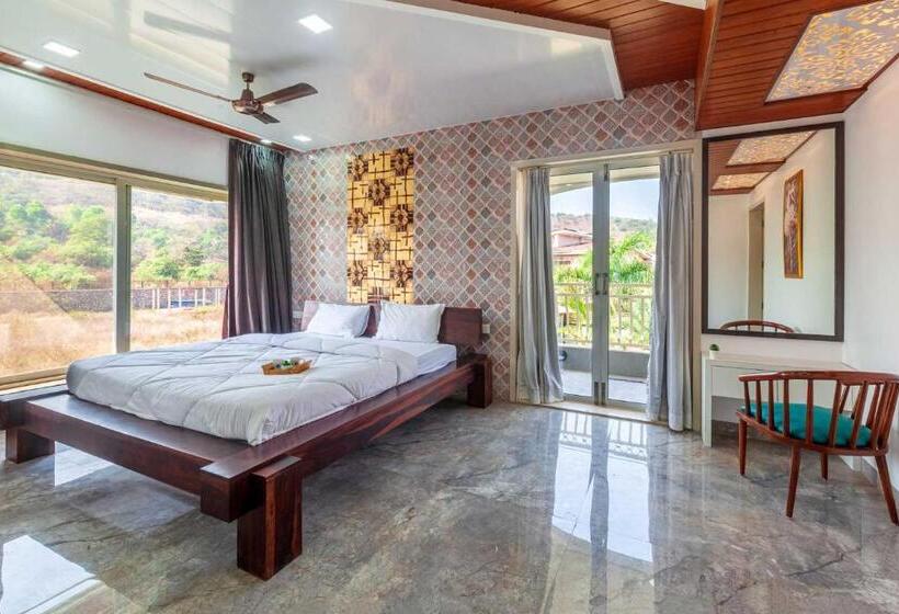 ‫فيلا غرفة نوم واحدة, Ayurkutir Villa By Stayvista   Pool, Gym, And Snooker Table For Your Ultimate Relaxation And Enterta