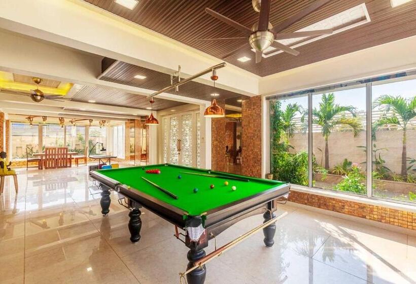 Вилла 1 Спальня, Ayurkutir Villa By Stayvista   Pool, Gym, And Snooker Table For Your Ultimate Relaxation And Enterta
