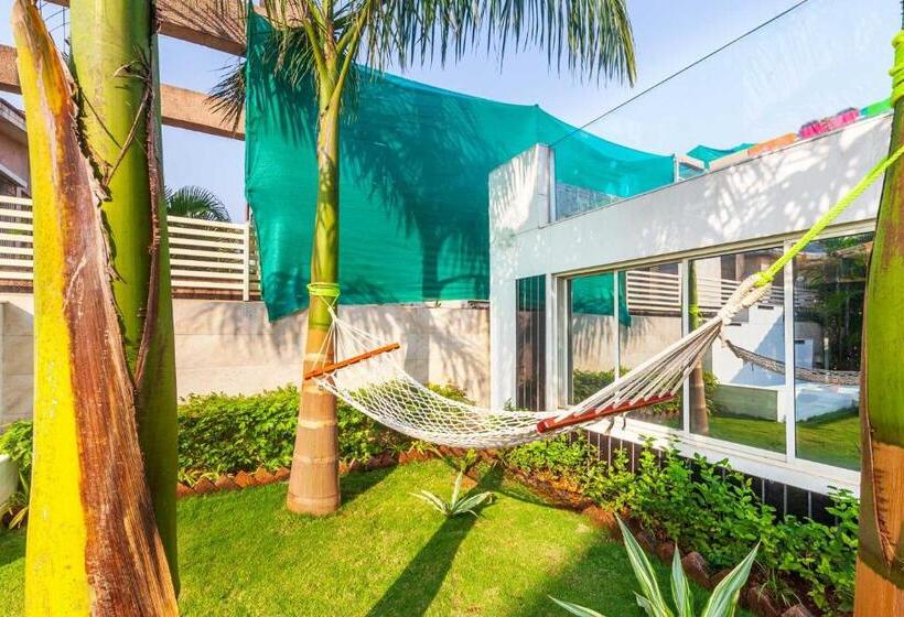 ‫فيلا غرفة نوم واحدة, Ayurkutir Villa By Stayvista   Pool, Gym, And Snooker Table For Your Ultimate Relaxation And Enterta