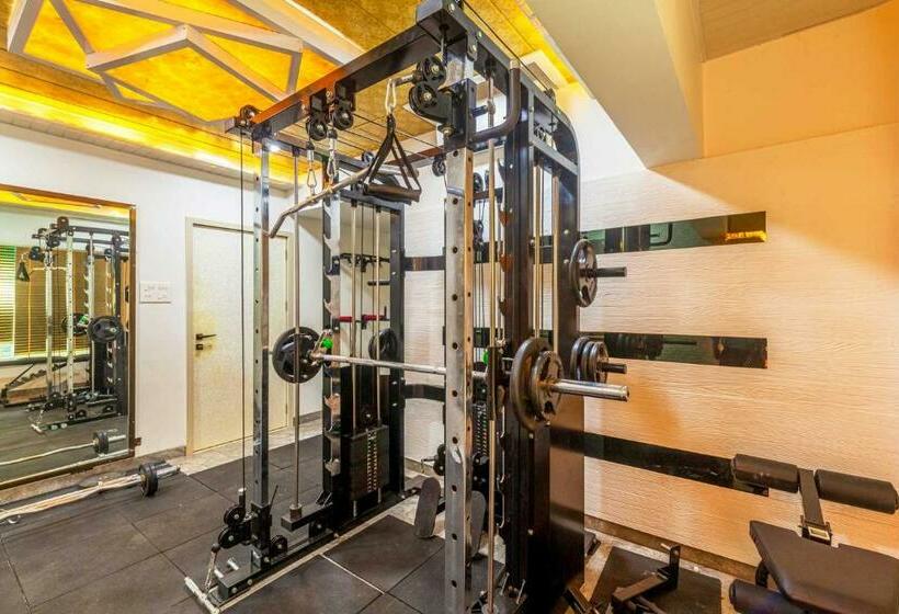 ‫فيلا غرفة نوم واحدة, Ayurkutir Villa By Stayvista   Pool, Gym, And Snooker Table For Your Ultimate Relaxation And Enterta