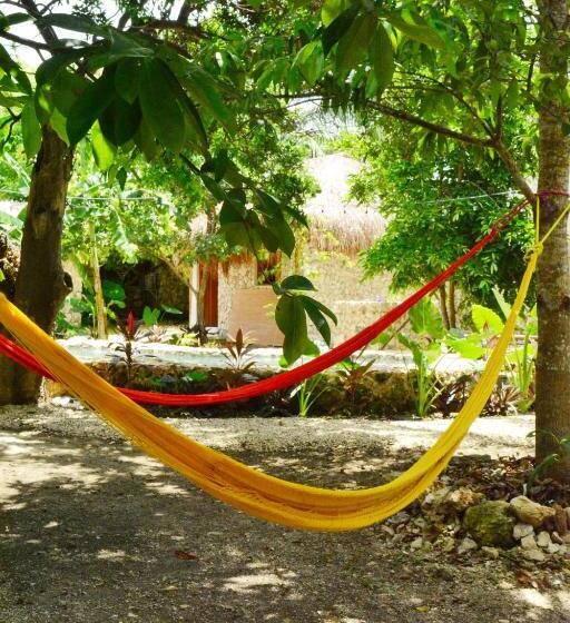 غرفة قياسية رباعية مطلة على الحديقة, Aldea Che Eek , Con Acceso A Un Club De Playa Privado