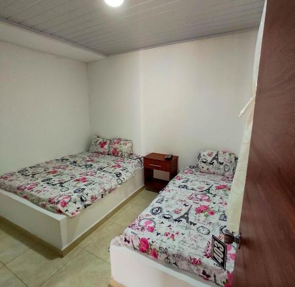 Standard-huone, Central Fusa