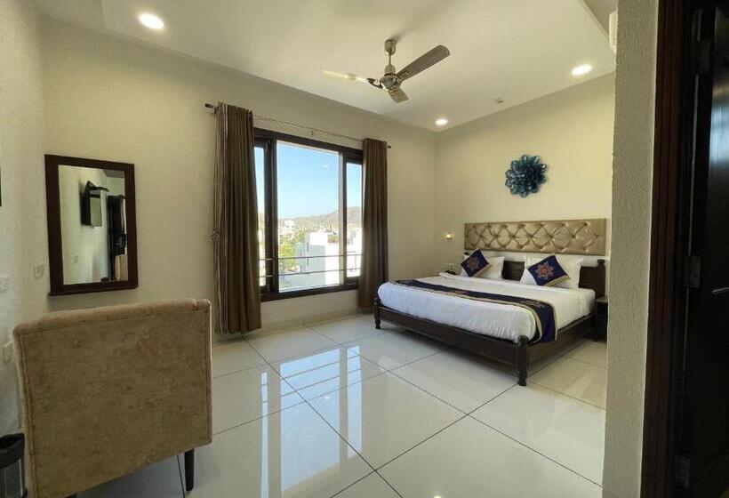 マウンテンビュースタンダードルーム, Clover Inn