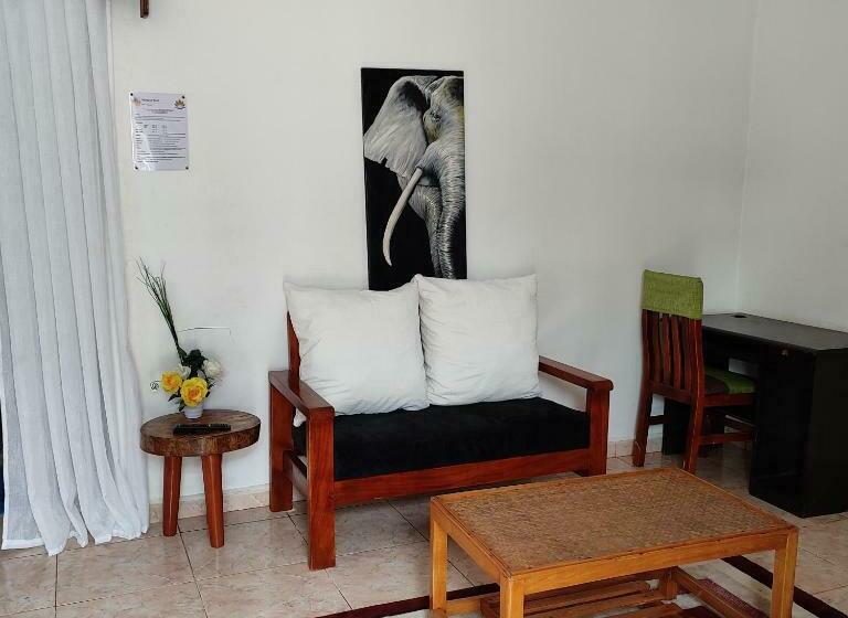 سوییت, Northern Pearl