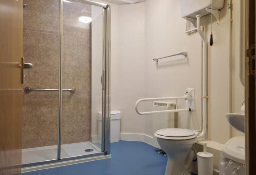 Номер Стандарт Совместная Ванная, The Shrine Of Our Lady Of Walsingham