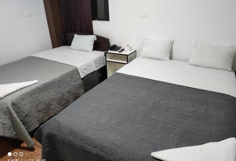 اتاق خانوادگی, Zentrico