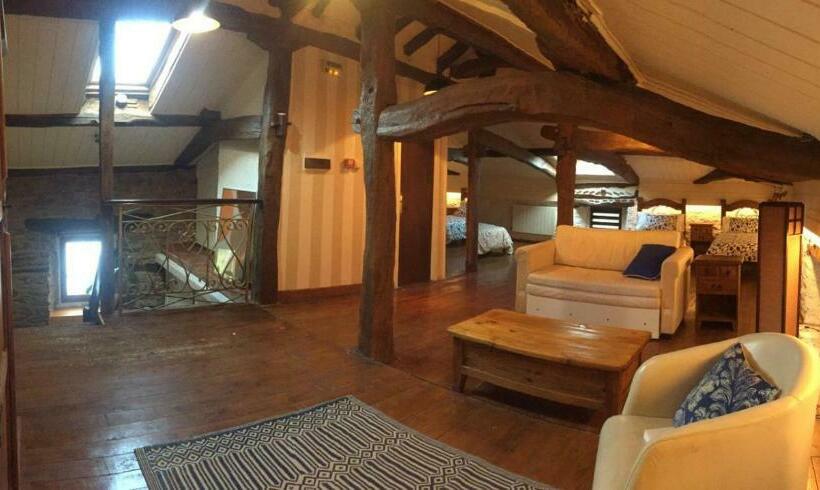 חדר משפחתי, Hospedaje Albizabal Hvi00405