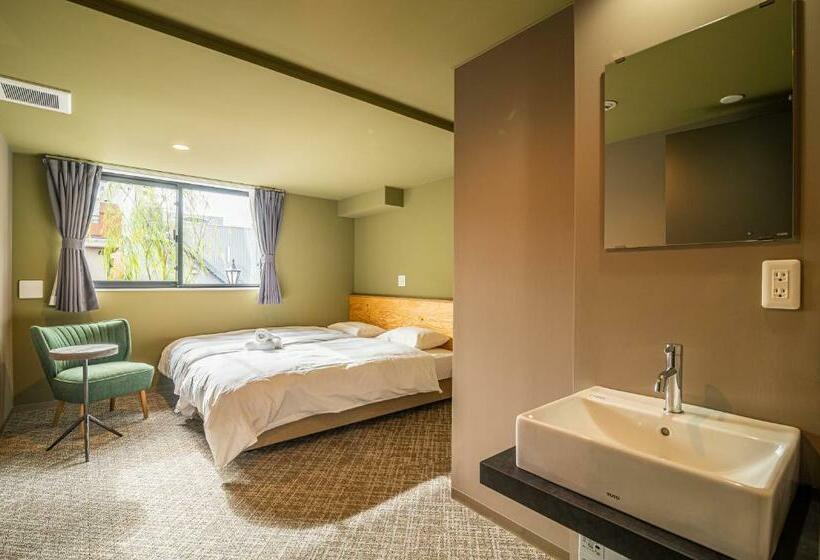 Standard-huone Jaettu Kylpyhuone, Wise Owl Hostels River Tokyo