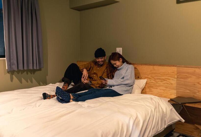 Standard-huone Jaettu Kylpyhuone, Wise Owl Hostels River Tokyo