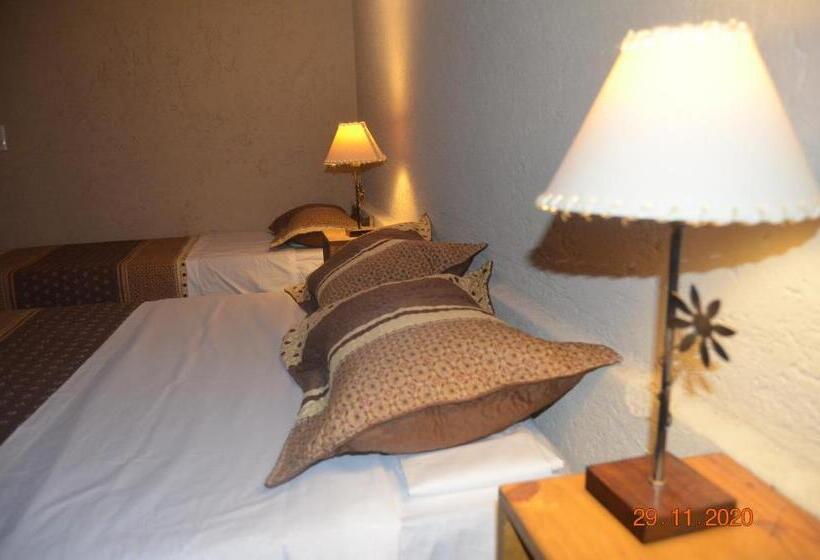 スタンダードトリプルルーム, Posada Tampu Kuntur