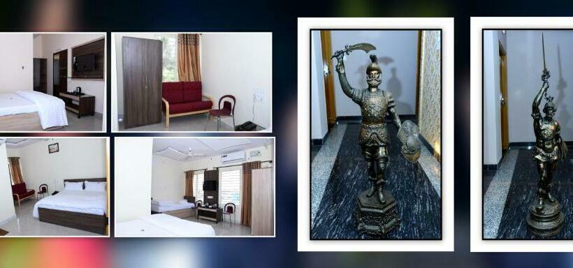 חדר בסיסי לשלושה, Yashas Paradise