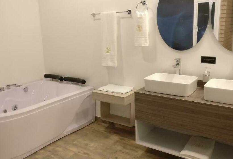 סוויטה, Aristo Gold