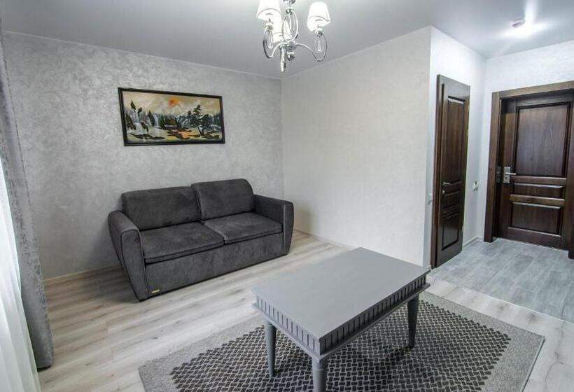 سوییت, Diamond Resort Black