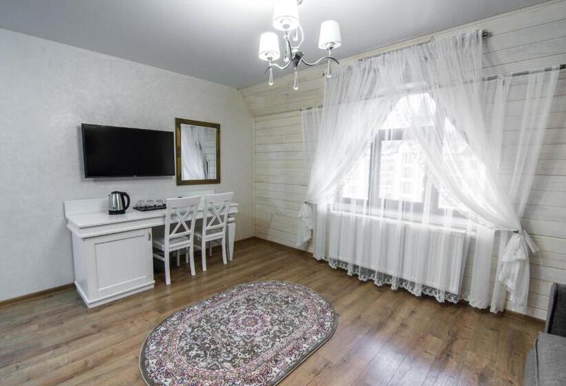 سوییت, Diamond Resort Black