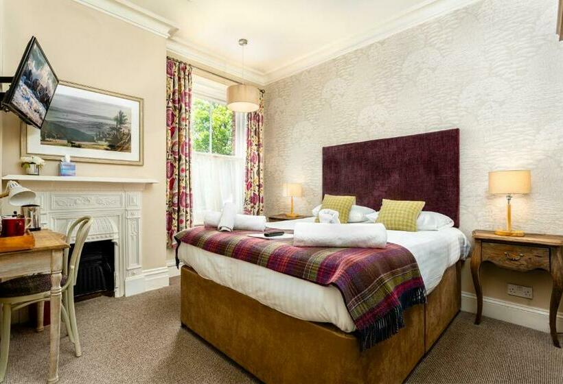 Quarto Estandar, Inn In The Park