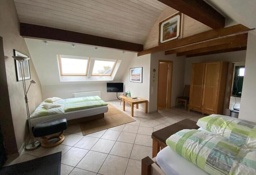 4인용 스탠다드 룸, Gästehaus Kuck