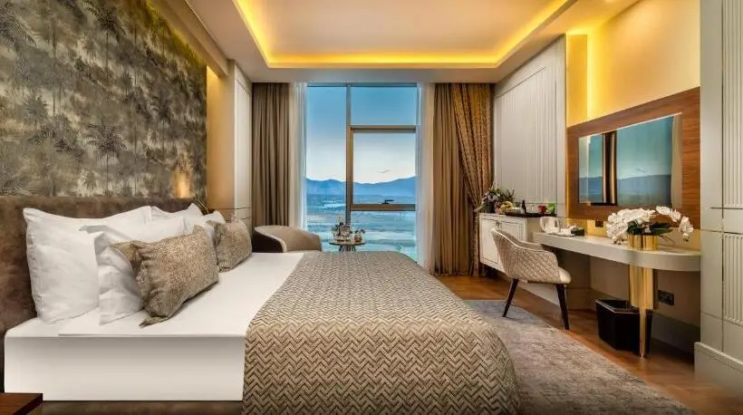 デラックスルーム, Concorde Tower Hotel & Casino