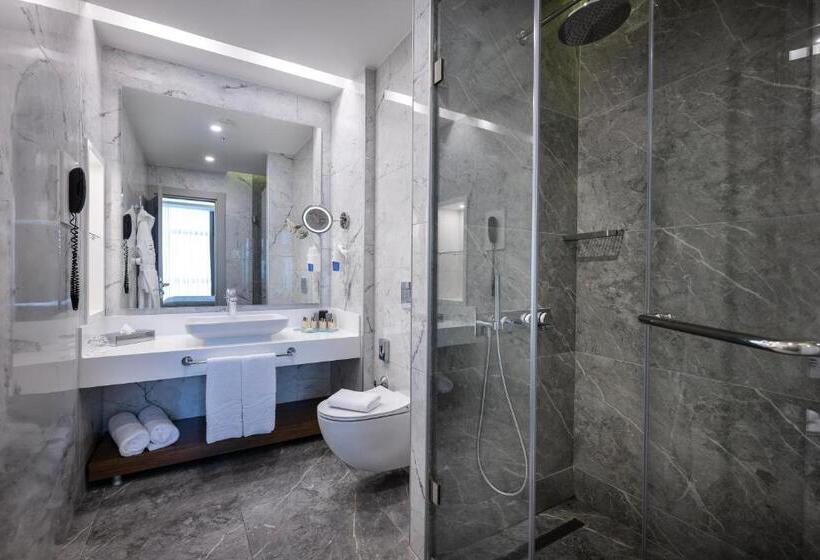 חדר דלוקס, Concorde Tower Hotel & Casino