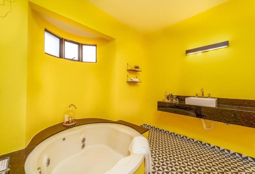 Люкс Мастер, Rizzu Marina