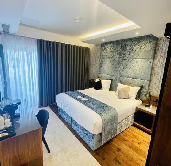 اتاق سوپریور در طبقه همکف, The Village Boutique And Spa