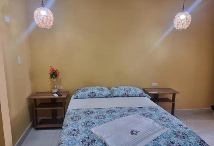 اتاق لوکس, Casa De Luna