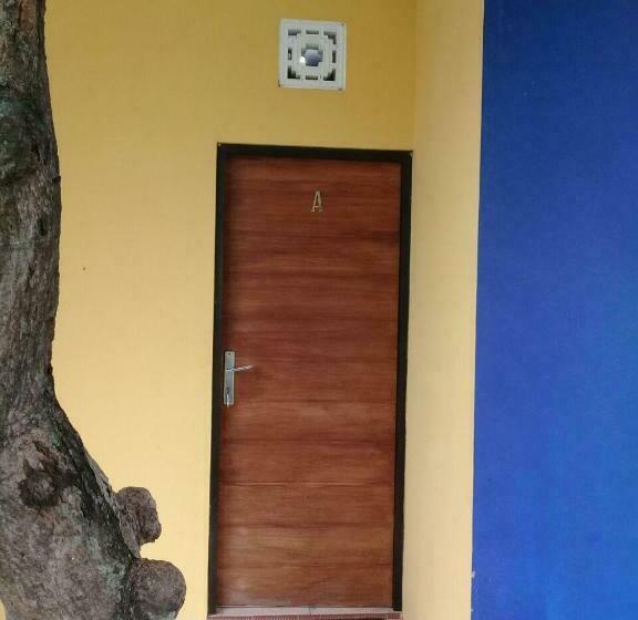 经济房, Kost Backpacker