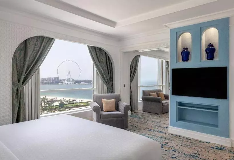 سوییت خانوادگی, Al Habtoor Grand Resort, Autograph Collection