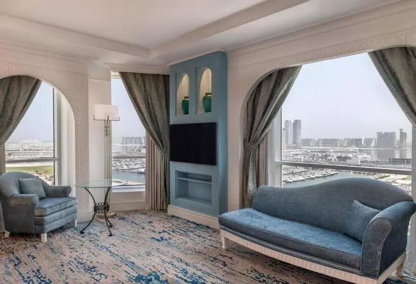 سوییت با چشم‌انداز پانوراما, Al Habtoor Grand Resort, Autograph Collection