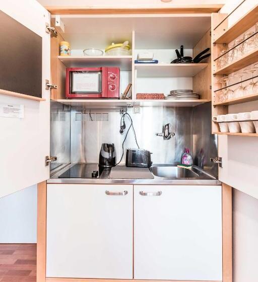 스탠다드 스튜디오, Belle Vue Royan