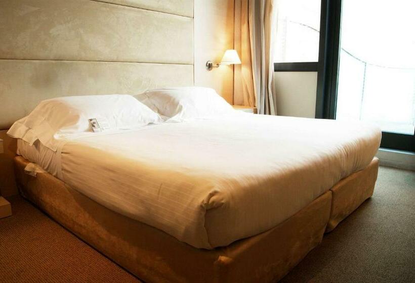 חדר סטנדרט, Best Western Plus Hotel Expo