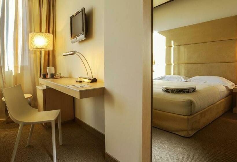 חדר סטנדרט, Best Western Plus Hotel Expo