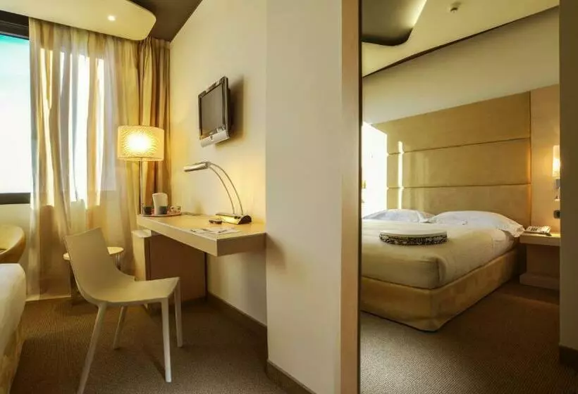 ファミリールーム, B&B Hotel Expo Verona Villafranca
