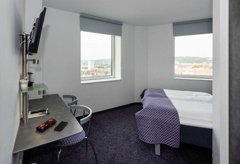 غرفة قياسية, Cabinn Vejle