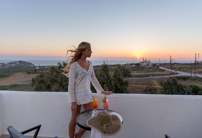 Номер Superior Вид на Бассейн, Caldera Romantica