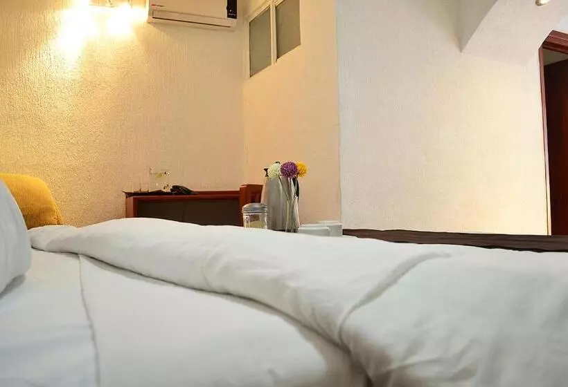 سوییت اجرایی, Campestre Inn