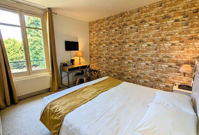 클래식 룸, Château Corneille