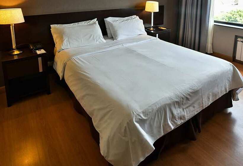 スタンダードトリプルルーム, Crans Montana