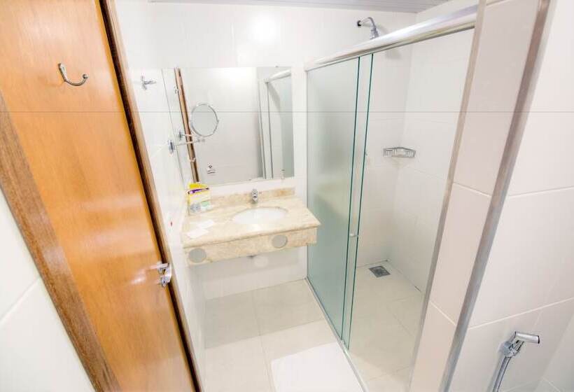 Номер Executive, Dan Inn Uberaba & Convenções