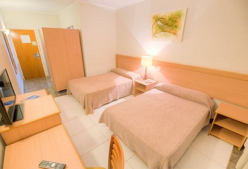 Номер Стандарт, Dan Inn Uberaba & Convenções