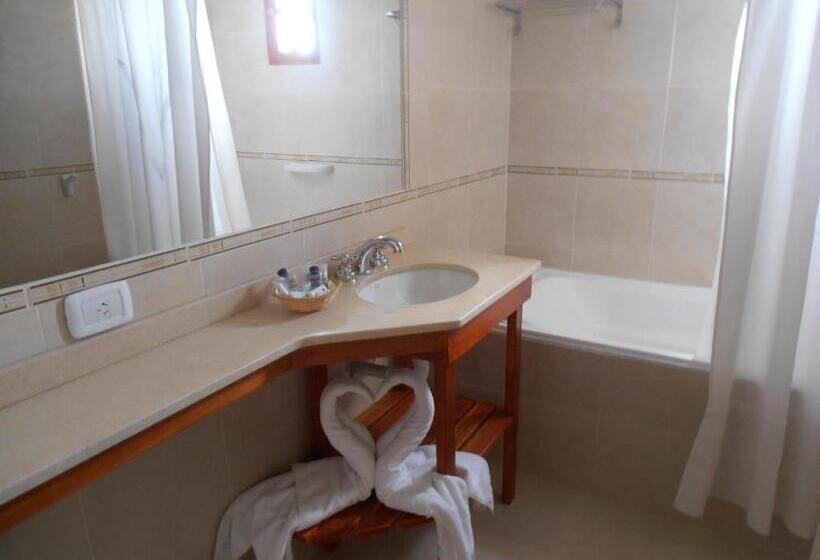 Номер Стандарт с Гидромассажем, El Cortijo Apart