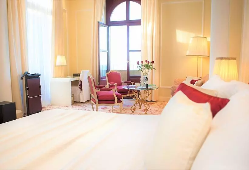 オーシャンビュースイート, Grande Albergo Delle Rose