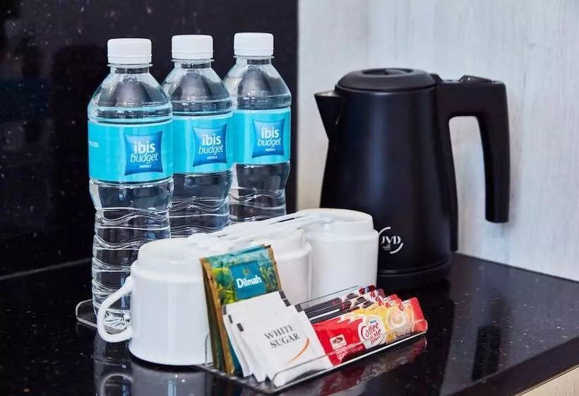 Superior Room, Ibis Budget Singapore Imperial