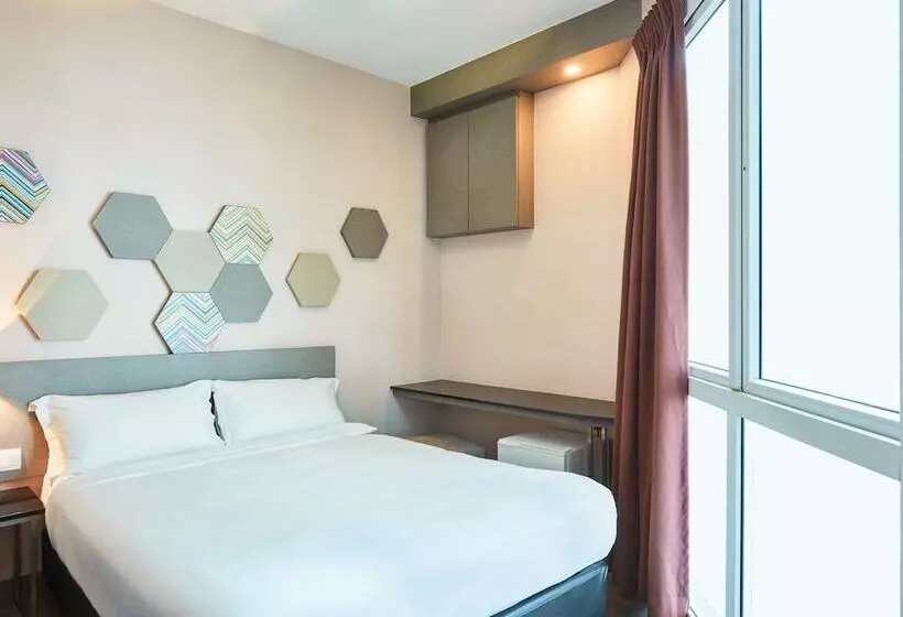 Superior Room, Ibis Budget Singapore Imperial