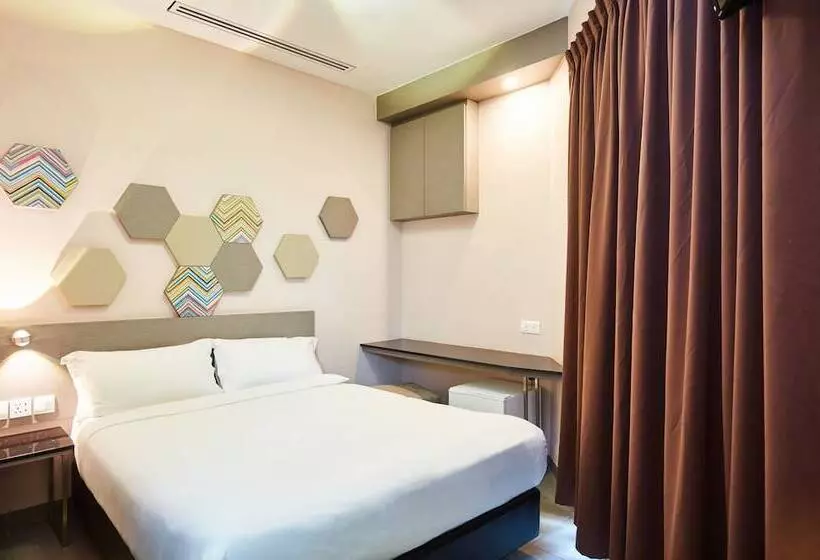 Superior Room, Ibis Budget Singapore Imperial