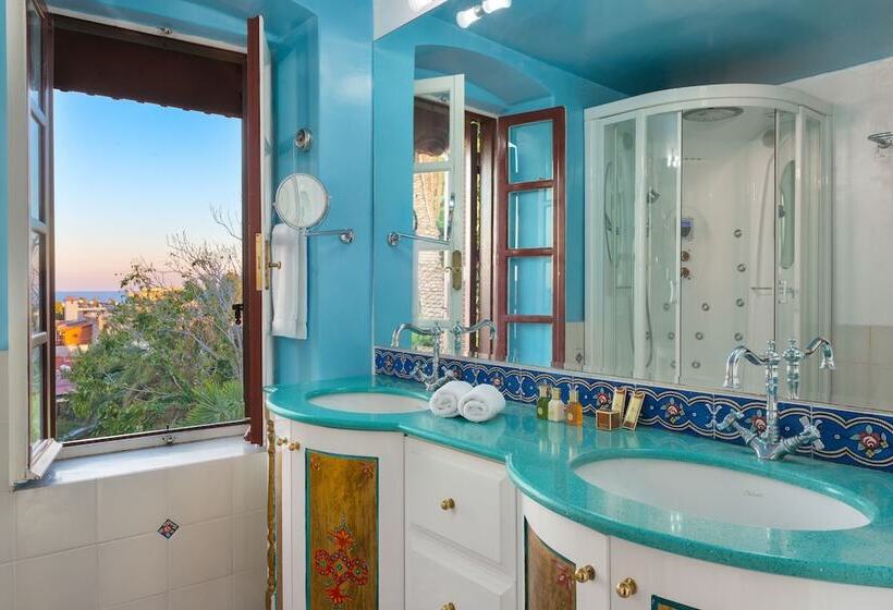 جناح ملكى, Nikos Takis Fashion Boutique