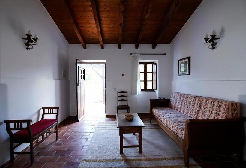 스위트, Herdade Da Corte