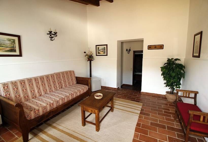 스위트, Herdade Da Corte