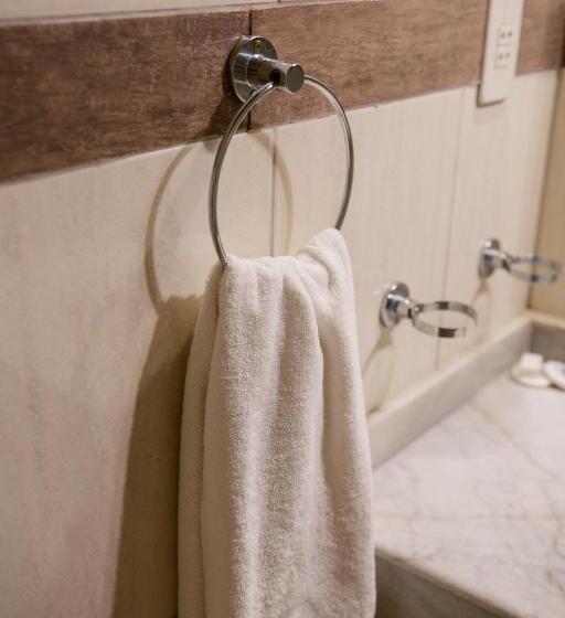 اتاق استاندارد سه نفره, Santo Domingo