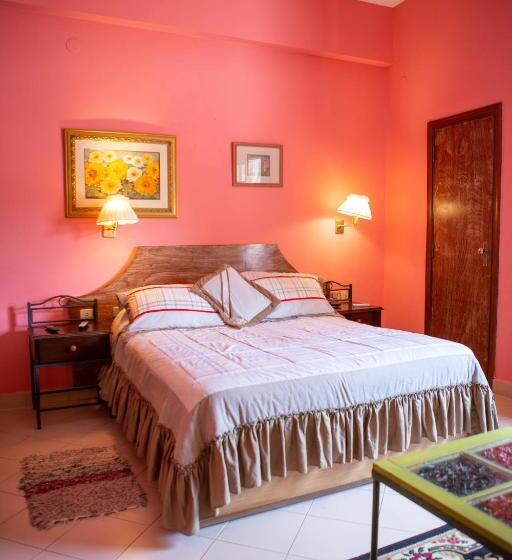 اتاق استاندارد سه نفره, Santo Domingo