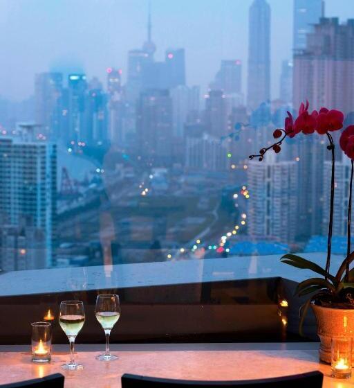 이그제큐티브 룸 킹사이즈 침대, Sheraton Grand Shanghai Pudong Hotel & Residences